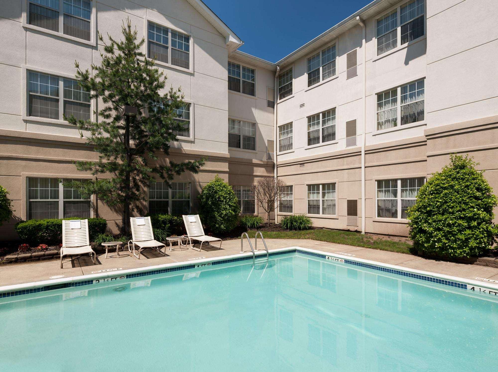 Homewood Suites By Hilton Newark-Cranford Exterior photo
