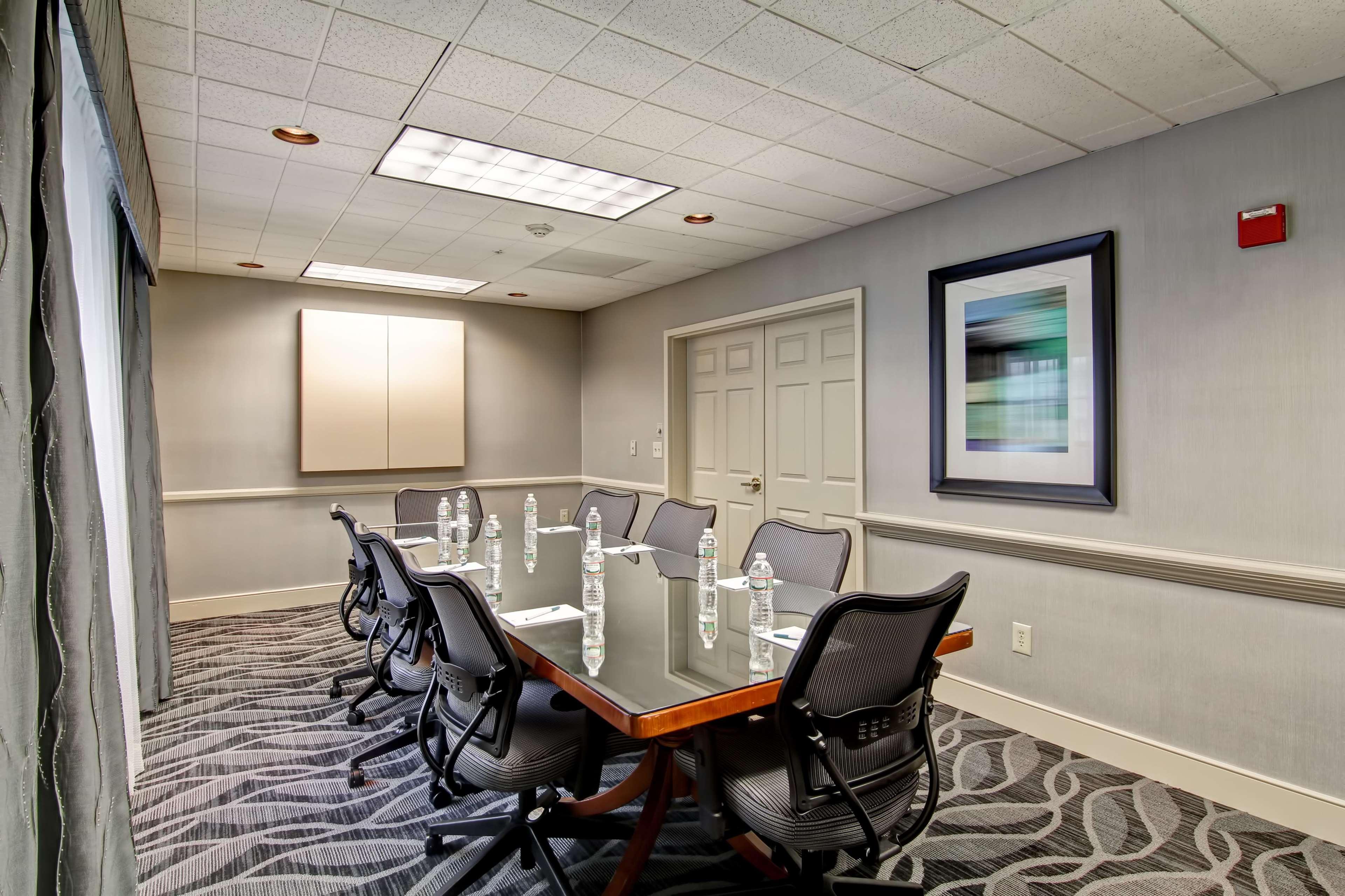 Homewood Suites By Hilton Newark-Cranford Exterior photo